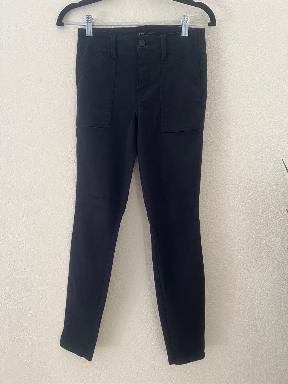 Level 99 Women's size 25 Black Slim Chino Pants - Stretch Comfort